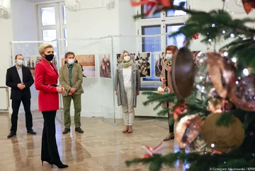 W Pałacu Prezydenckim pojawiła się choinka 