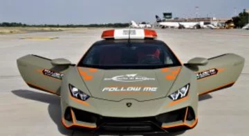 Lamborghini Huracan Evo Follow Me 