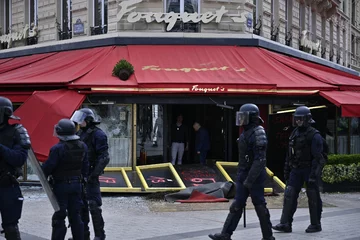 Protest „żółtych kamizelek” w Paryżu 16 marca 