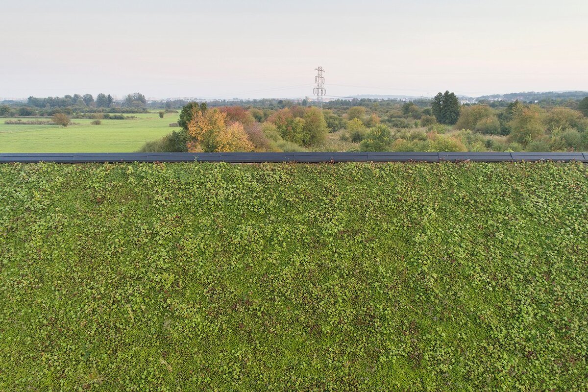 Dom zaprojektowany został przez Superhelix Pracownia Projektowa 