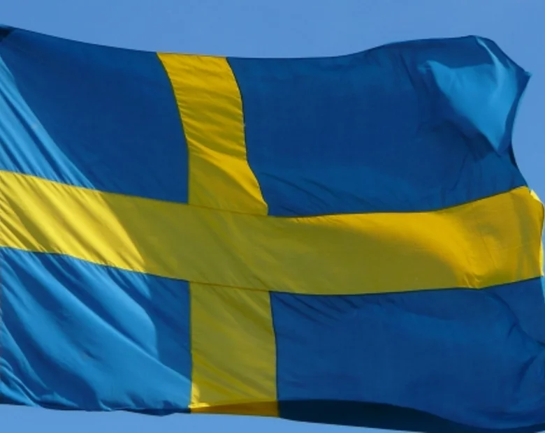 Miniatura: Policjanci ze Szwecji witają uchodźców w...