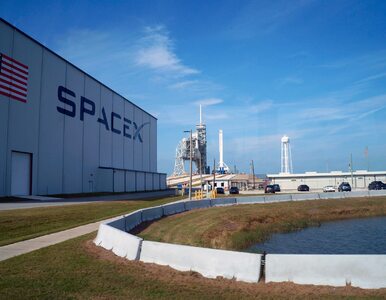 Miniatura: Falcon 9 wyniesie astronautów NASA w...