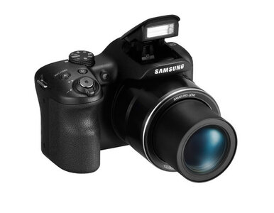 Miniatura: Samsung SMART Camera WB1100F dla polskich...