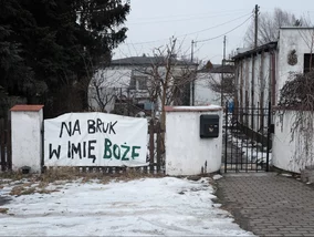 Miniatura: Kościół sprzedał osiedle...