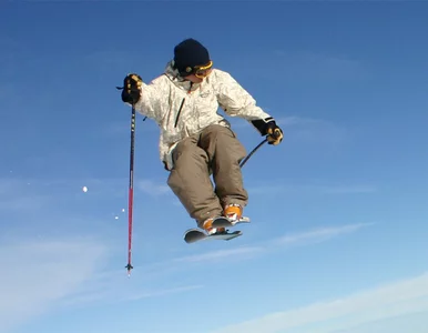 Miniatura: Kto kusi polskiego narciarza