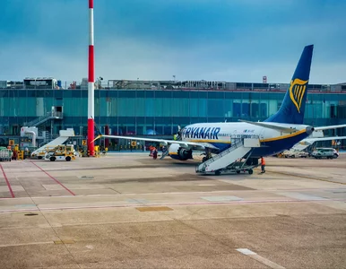 Miniatura: Europejskie lotnisko zamknięte przez cały...