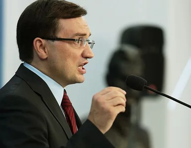 Miniatura: Ziobro wskazuje, gdzie jest afera