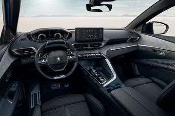 Peugeot 3008 HYBRID 136 S&S e-DCS6