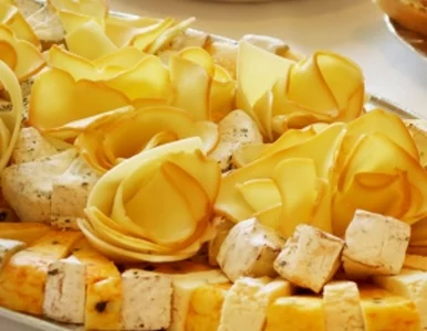 Miniatura: Polakom mleko nie szkodzi, ponieważ...