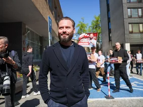 Miniatura: Poseł w geście sprzeciwu opuścił studio...