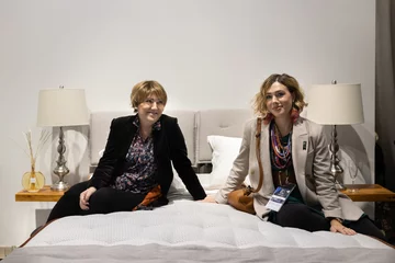 Fotorelacja ze spotkania na stoisku marki Duxiana podczas Warsaw Home 2022 