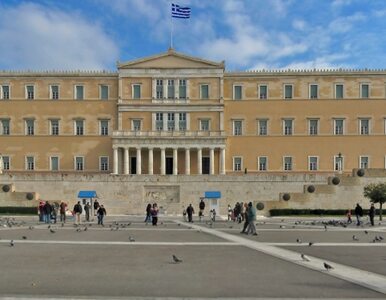 Miniatura: Grecy zacisną pasa. Szturm na ministerstwo...