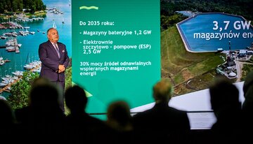Wojciech Dąbrowski, prezes Grupy PGE, omawia zaktualizowaną strategię sp&oacute;łki (29.08.2023)