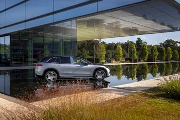 Mercedes-Maybach EQS SUV 