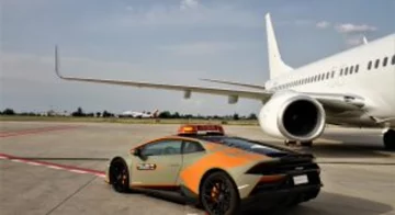Lamborghini Huracan Evo Follow Me 