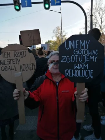 Hasła z protestu w Łodzi 