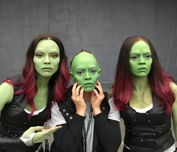 Zoe Saldana (Gamora) i jej dublerka 