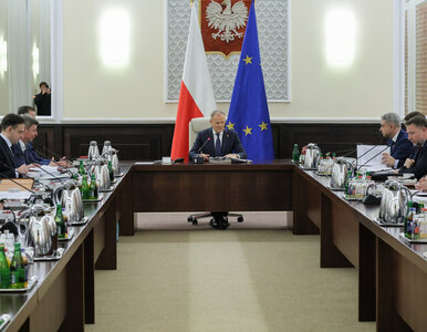 Miniatura: Problematyczny sondaż. Polacy zostali...