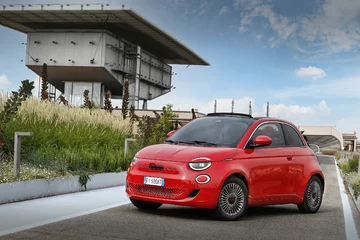 Fiat 500 (RED) 