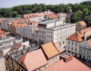 Miniatura: Paczków. Zawalił się taras widokowy,...