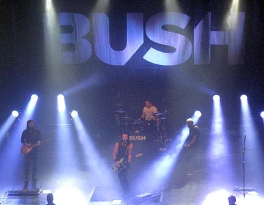 Miniatura: Bush przejeżdża do Polski. Po raz pierwszy