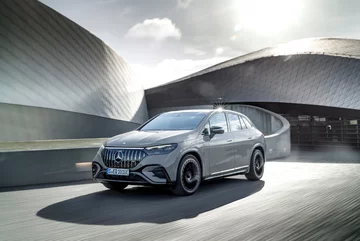 Mercedes-Benz EQE SUV 