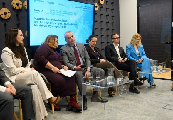 Miniatura: Nowy system opieki nad endometriozą w...