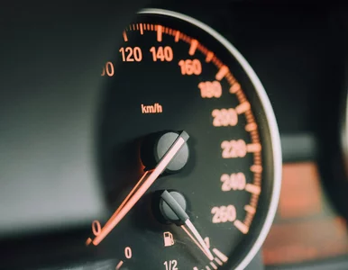 Miniatura: SUV-y z usterką. Peugeot i Opel pilnie...