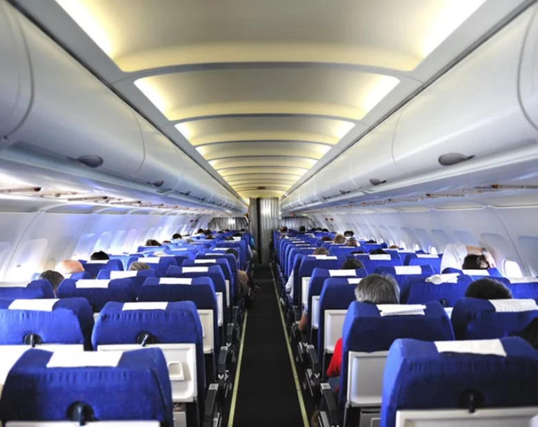 Miniatura: Czego nie powinniśmy robić w samolocie? 5...