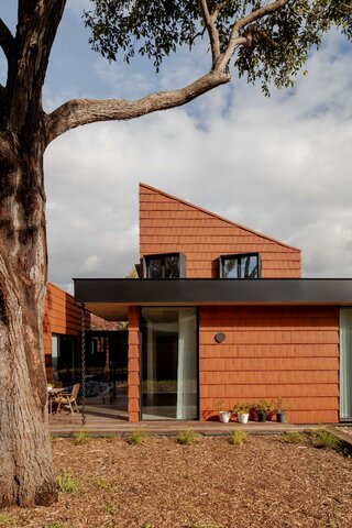 Dom dla trzech pokoleń, projekt R ARCHITECTURE