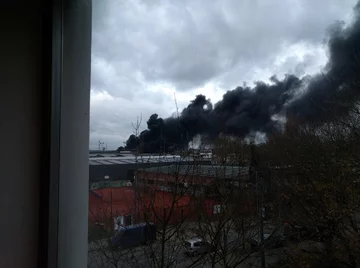 Kłęby dymu nad Brukselą 