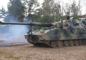 Miniatura: Zbrojeniowy boom w Stalowej Woli. Miasto...