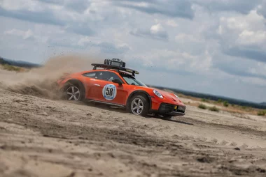 Porsche 911 Dakar RED58 Special