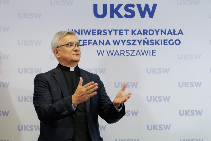 Rektor UKSW , ks. prof. dr hab. Ryszard Czekalski