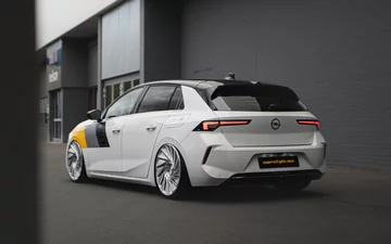 Opel Astra Plug-in Hybrid jako XS Show Car 