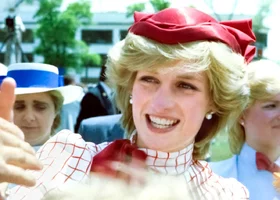 Miniatura: Kto jest na zdjęciu? Sprawdź, czy wiesz