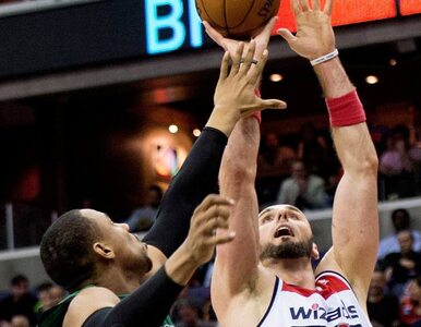 Miniatura: NBA: Gortat wprowadził Wizards do play-off