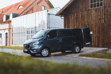 Ford Transit Custom Plug-In Hybrid 