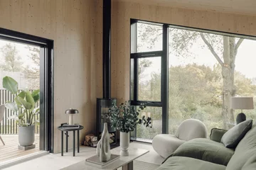 Dom drewniany całoroczny modułowy Falcon House, projekt brytyjskiej pracowni Koto 