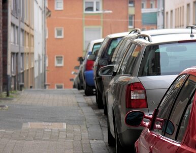 Miniatura: Wrocław: kierowcy nie mogą zaparkować z...