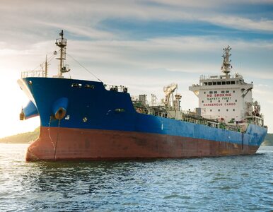 Tankowiec „Moscow Spirit” zmierza do Rotterdamu. Ok. 1 mln baryłek ropy
