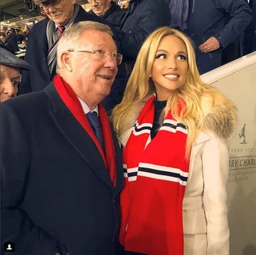 Wiktoria Łopyriewa i sir Alex Ferguson 