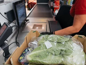 Miniatura: Kasjerzy na granicy wytrzymałości, tak...