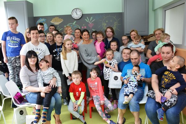 Miniatura: Lewandowscy wsparli Centrum Zdrowia Dziecka