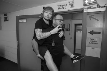 Ed Sheeran i jego ochroniarz 