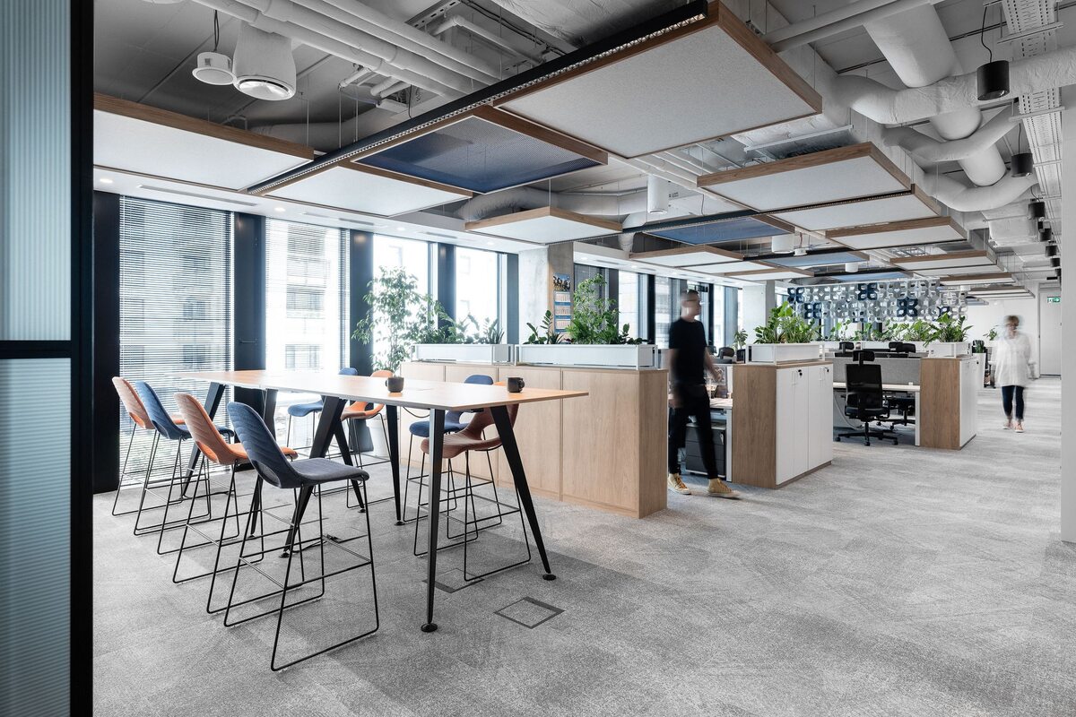 Nowoczesne przestrzenie biurowe zaprojektowane przez BIT CREATIVE 