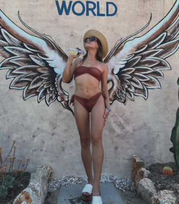 Miniatura: Wiktoria Gąsiewska. Takie zdjęcia...