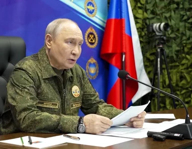 Miniatura: Putin wystąpił w mundurze. Zapowiedział...