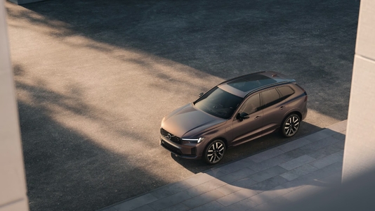 Miniatura: XC60 lifting na 2027
