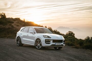 Testy czwartej generacji Porsche Cayenne